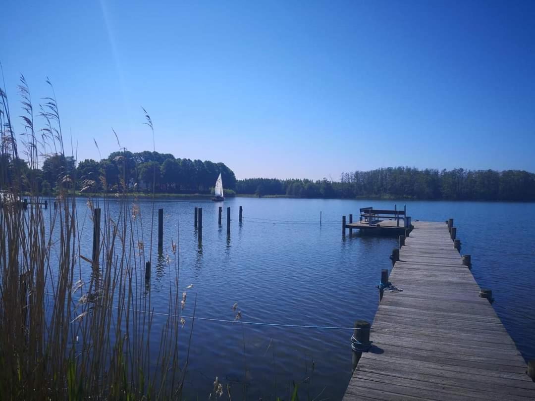 Fewo In Bosau Am Ploener See Mit Eigenem Bootssteg App 12 ภายนอก รูปภาพ